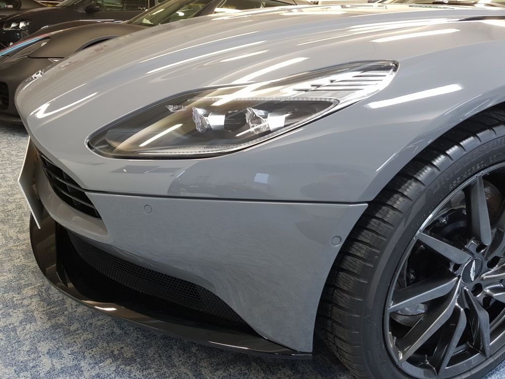 aston martin db11 detailing